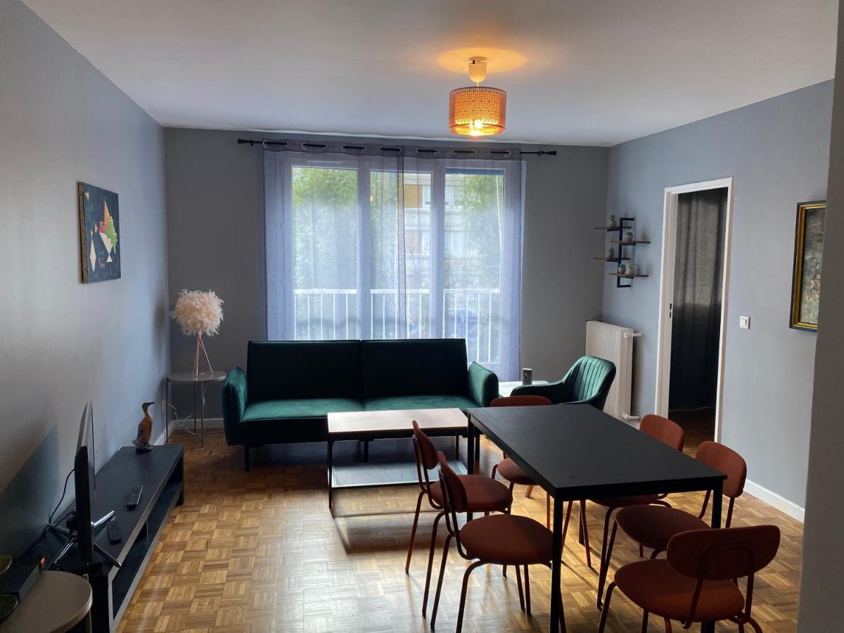 5 Pieces Av Petite Place Parking Proche Zenith Et Cite Sciences Villette Pantin Luaran gambar